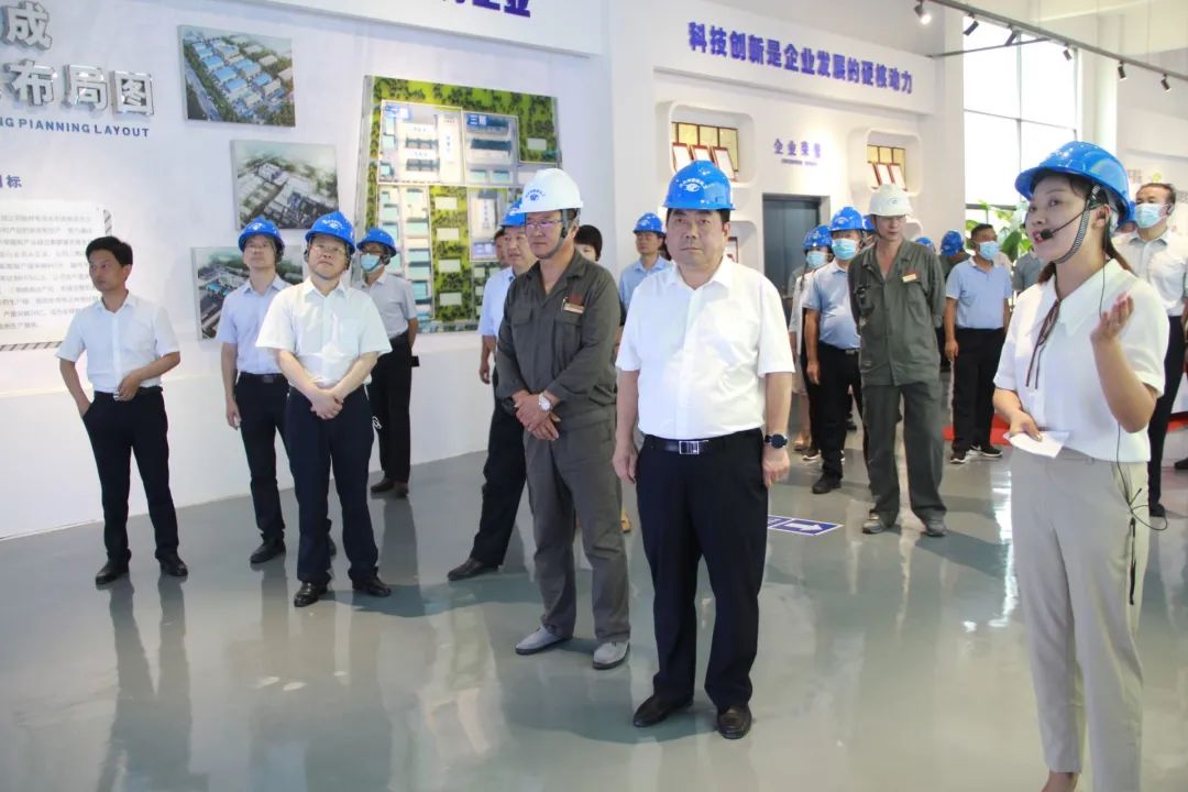 聚焦！全市工业经济运行暨化工企业转型发展现场会在襄城召开